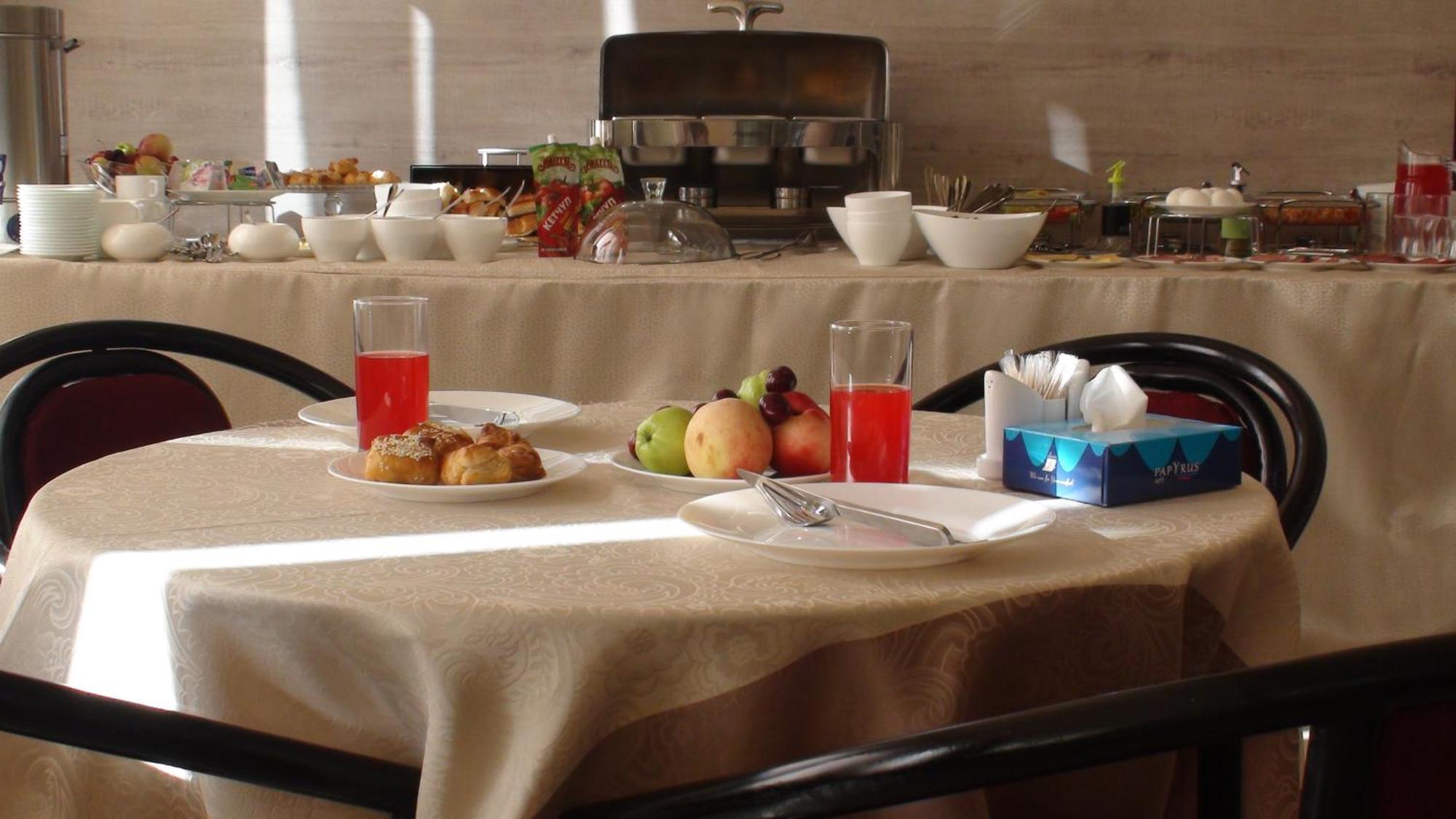 Comfort Hotel 예레반 외부 사진